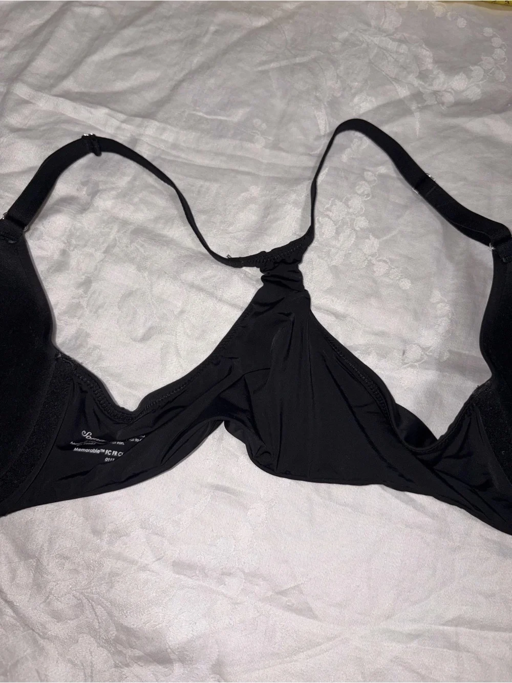 Soma memorable racerback front close 34D